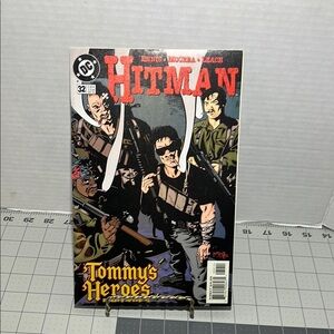 DC Comics Hitman Action Figure Set - Black and Red